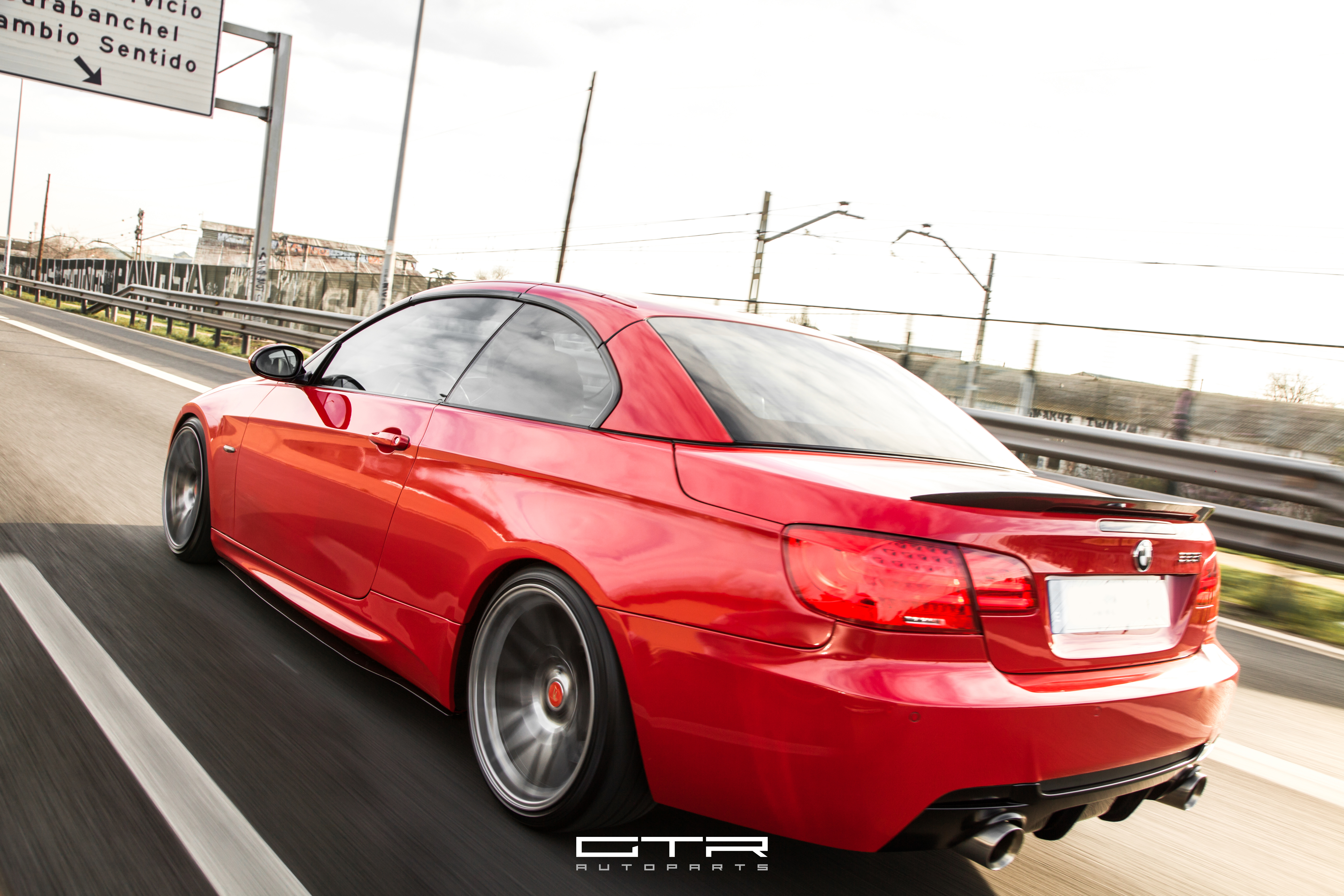 BMW 335i Cabrio e93 By GTR Autoparts