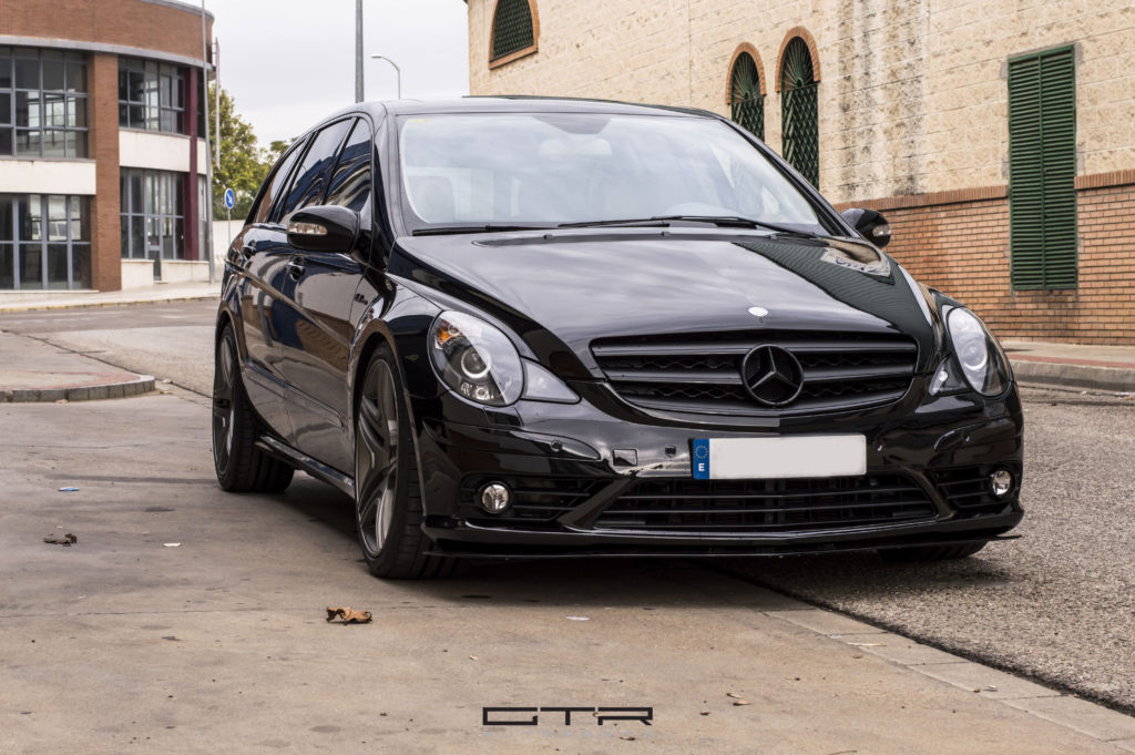 MB r63 AMG