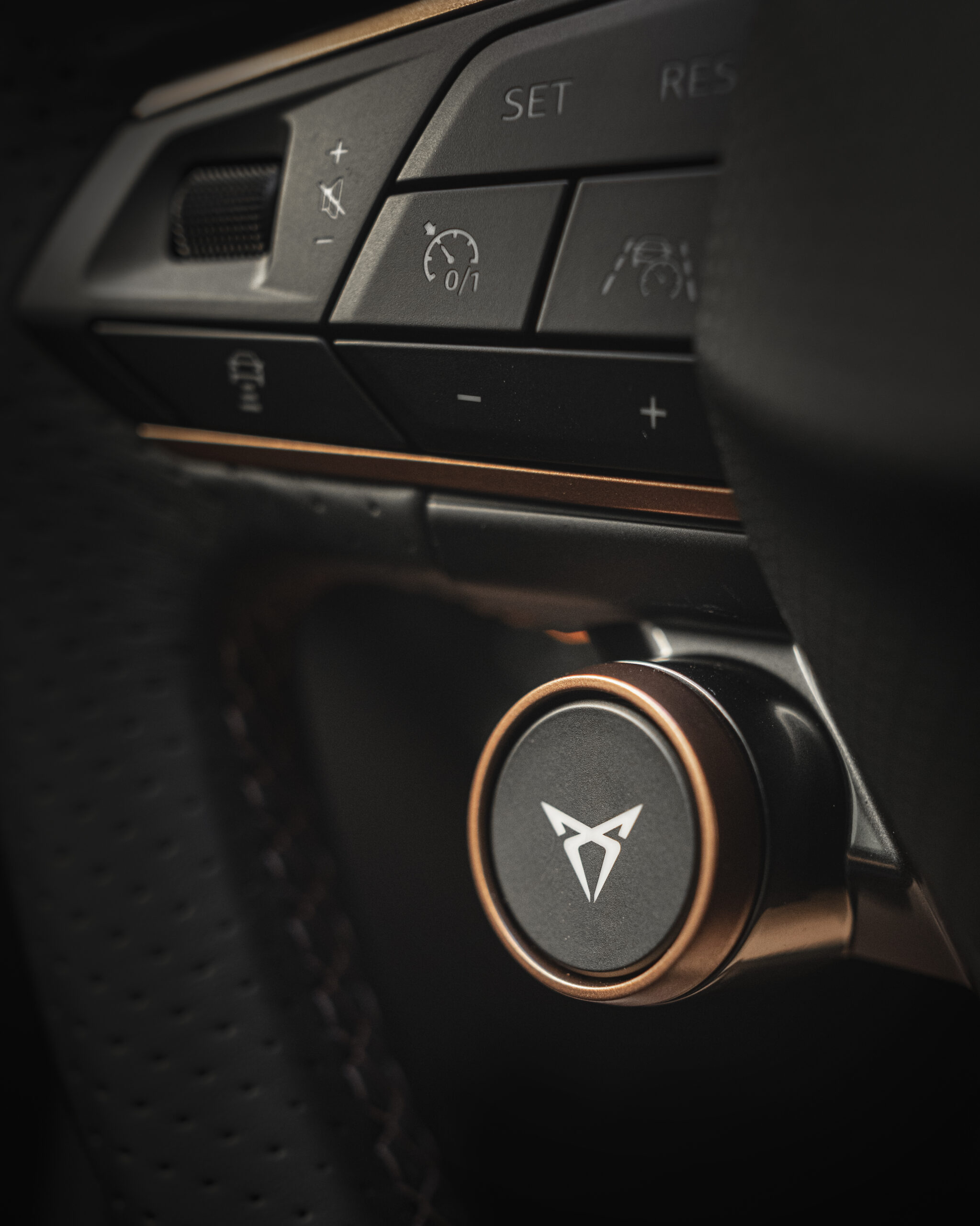 JE Design amplía la gama de accesorios para Cupra Formentor