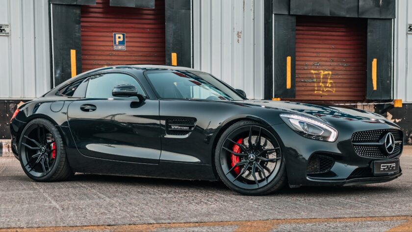 alt="Alquiler mercedes amg gts"